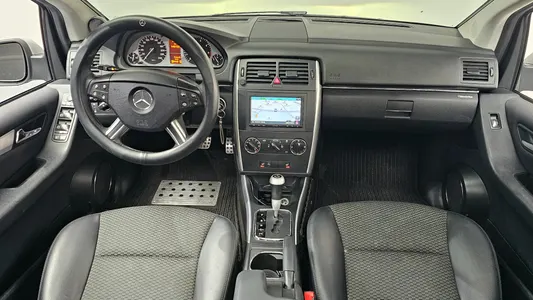 Mercedes-Benz B-Class W245 B200 2009 7