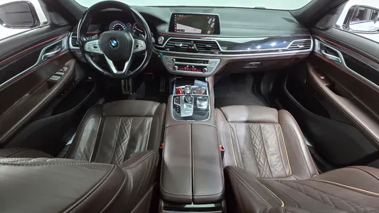 BMW 7 Series (G11) 730d xDrive M 2019 7