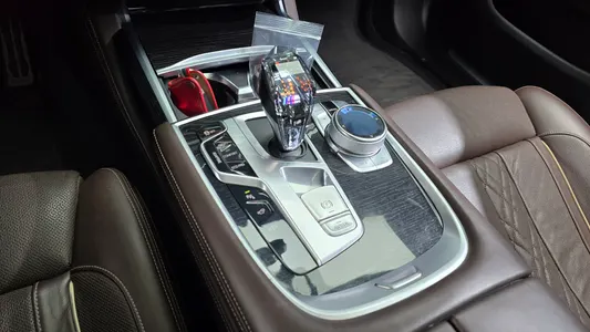 BMW 7 Series (G11) 730d xDrive M 2019 9