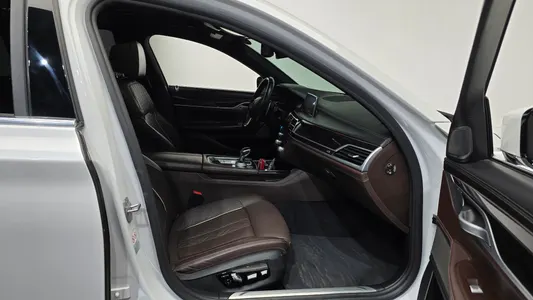 BMW 7 Series (G11) 730d xDrive M 2019 11