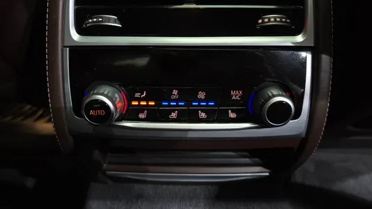 BMW 7 Series (G11) 730d xDrive M 2019 18