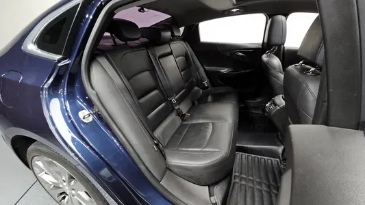 Chevrolet 말리부 1.5 LTZ 2016 12