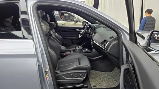 Audi Q5 (FY) 45 TFSI 2022 11