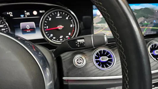 Mercedes-Benz E-Class W213 E220d 2019 9