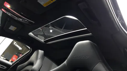 Porsche (971) 4.0 2019 18