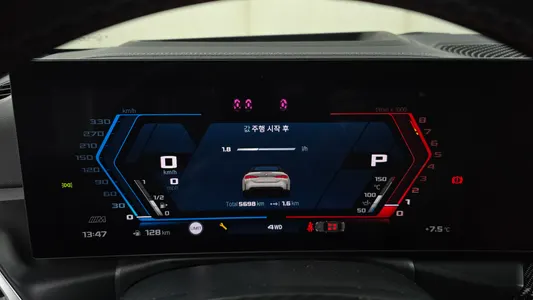 BMW M4 (G82) M4 M xDrive 2024 8