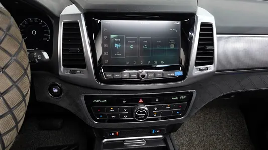 KG Mobility 렉스턴 2.2 4WD 2022 14