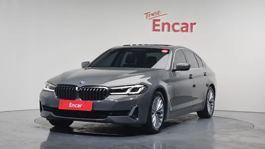 BMW 5 Series (G30) 530e 2020