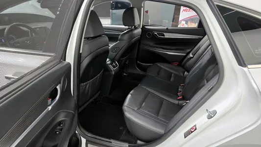 Hyundai IG 2.2 2017 12