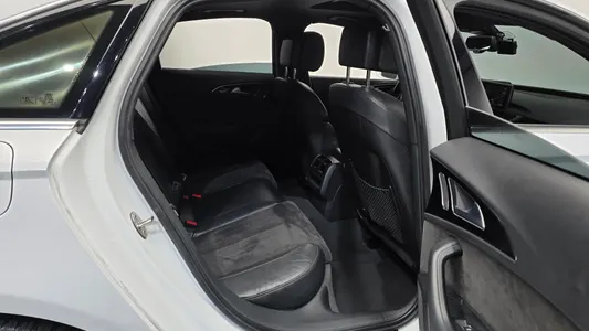 Audi A6 40 TDI 2015 12