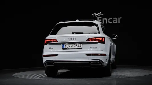 Audi Q5 (FY) 45 TFSI 2021 4