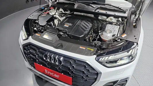 Audi Q5 (FY) 45 TFSI 2021 6