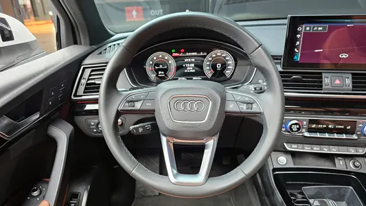 Audi Q5 (FY) 45 TFSI 2021 13