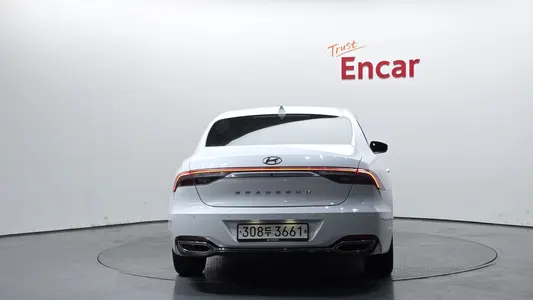Hyundai IG 3.0 LPi () 2020 4