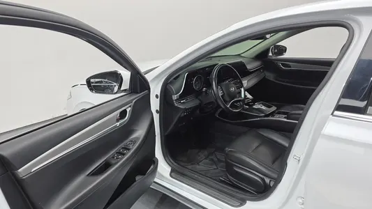 Hyundai IG 3.0 LPi () 2020 11