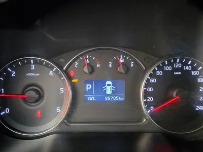 Kia 카렌스 1.7 VGT 2015 8