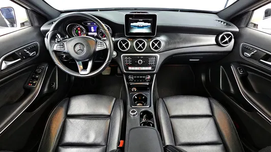 Mercedes-Benz GLA-Class X156 GLA220 2018 7