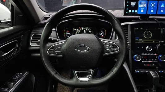 Renault Korea SM6 2.0 GDe LE 2016 13