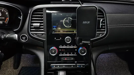 Renault Korea SM6 2.0 GDe LE 2016 14