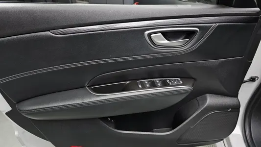 Renault Korea SM6 2.0 GDe LE 2016 18