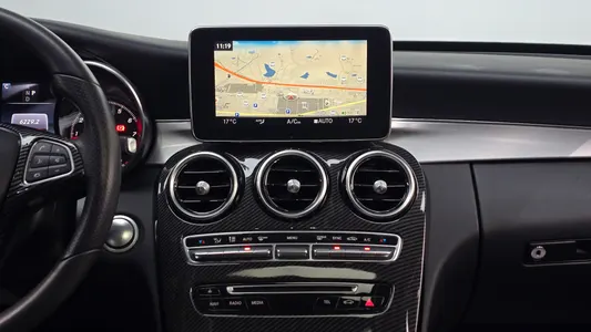 Mercedes-Benz C-Class W205 C200 2018 14