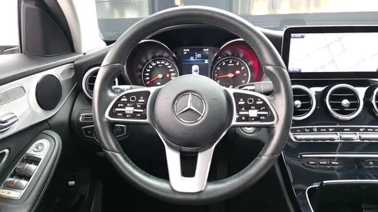 Mercedes-Benz C-Class W205 C200 2020 13