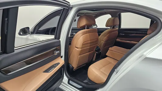 BMW 7 Series (F01) 740d xDrive 2014 11