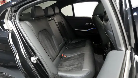 BMW 3 Series (G20) 320i M 2021 11