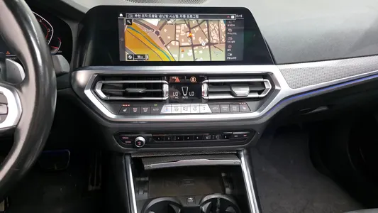 BMW 3 Series (G20) 320i M 2021 14