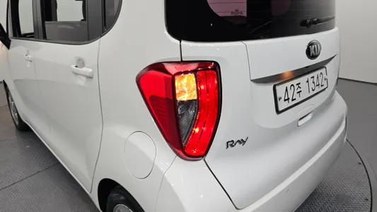 Kia Ray 2013 23