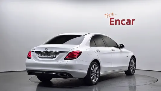 Mercedes-Benz C-Class W205 C350e 2018