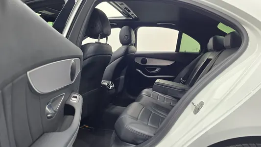 Mercedes-Benz C-Class W205 C350e 2018 11