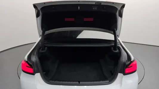BMW 5 Series (G30) 530i xDrive 2022 19