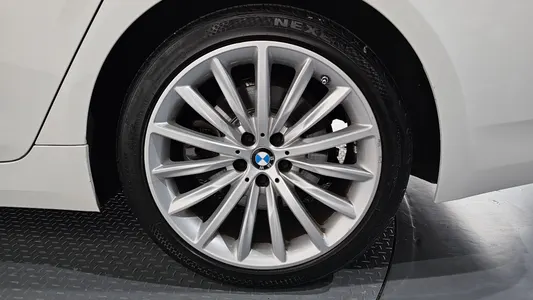 BMW 5 Series (G30) 530i xDrive 2022 21