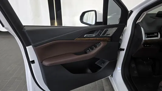 BMW 2 Series Tourer (U06) 220i 2024 24