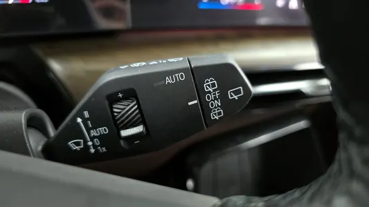BMW 2 Series Tourer (U06) 220i 2024 30