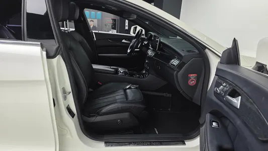 Mercedes-Benz CLS-Class W218 CLS400 2015 11