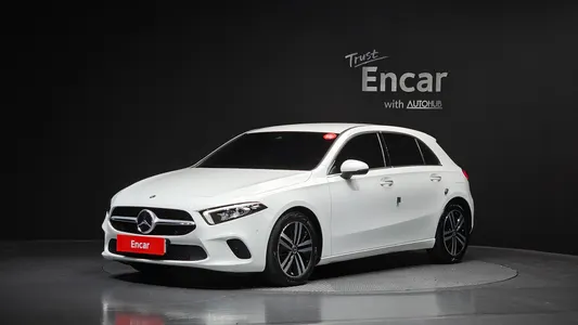 Mercedes-Benz A-Class W177 A220 2023
