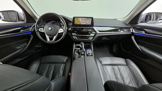 BMW 5 Series (G30) 520d xDrive 2020 7