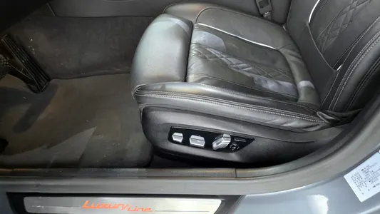 BMW 5 Series (G30) 520d xDrive 2020 29