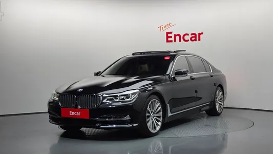 BMW 7 Series (G11) 750Li xDrive 2015