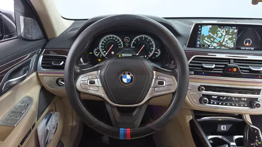 BMW 7 Series (G11) 750Li xDrive 2015 13
