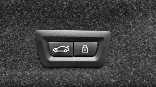 BMW 3 Series (G20) 320i M 2020 27