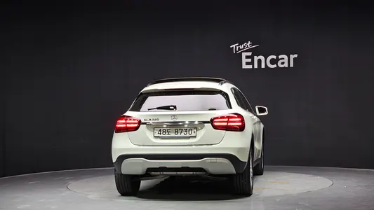 Mercedes-Benz GLA-Class X156 GLA220 2017 4