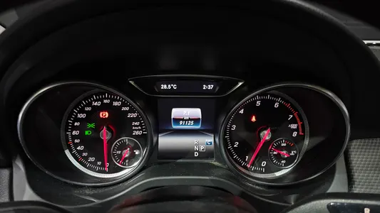 Mercedes-Benz GLA-Class X156 GLA220 2017 8