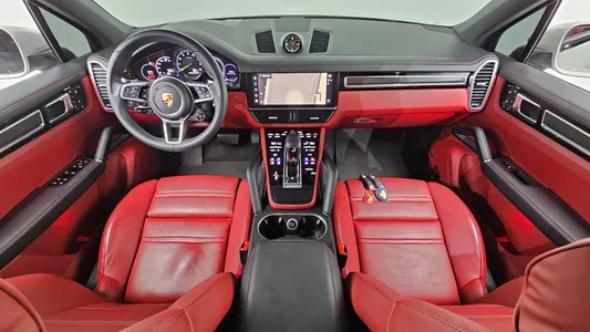 Porsche (PO536) 3.0 E- 2023 7