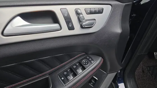 Mercedes-Benz GLE-Class W166 GLE350 d 4MATIC 2018 13