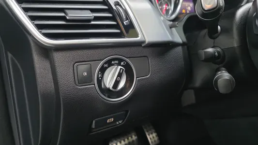 Mercedes-Benz GLE-Class W166 GLE350 d 4MATIC 2018 14