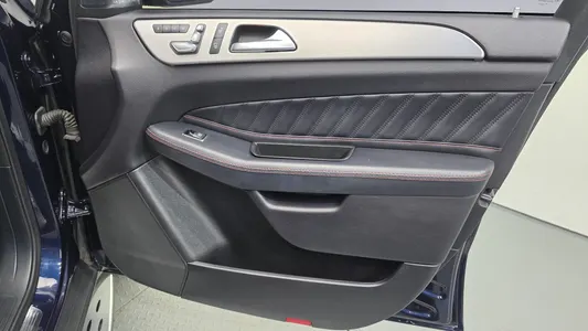 Mercedes-Benz GLE-Class W166 GLE350 d 4MATIC 2018 25
