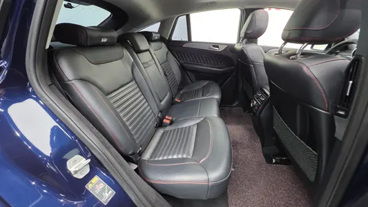 Mercedes-Benz GLE-Class W166 GLE350 d 4MATIC 2018 29